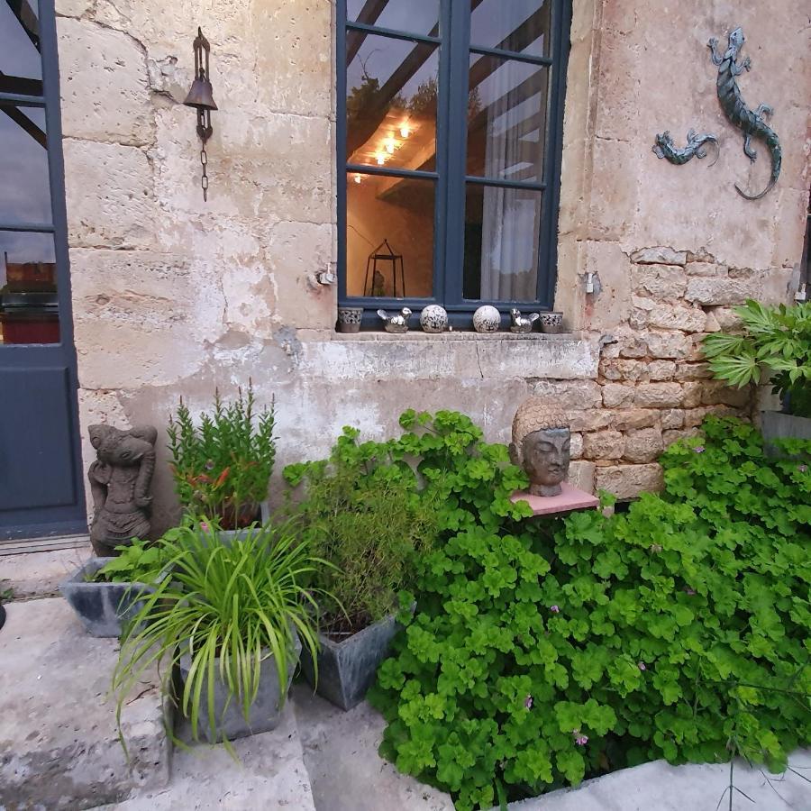 Maison Fossemagne Bed & Breakfast *