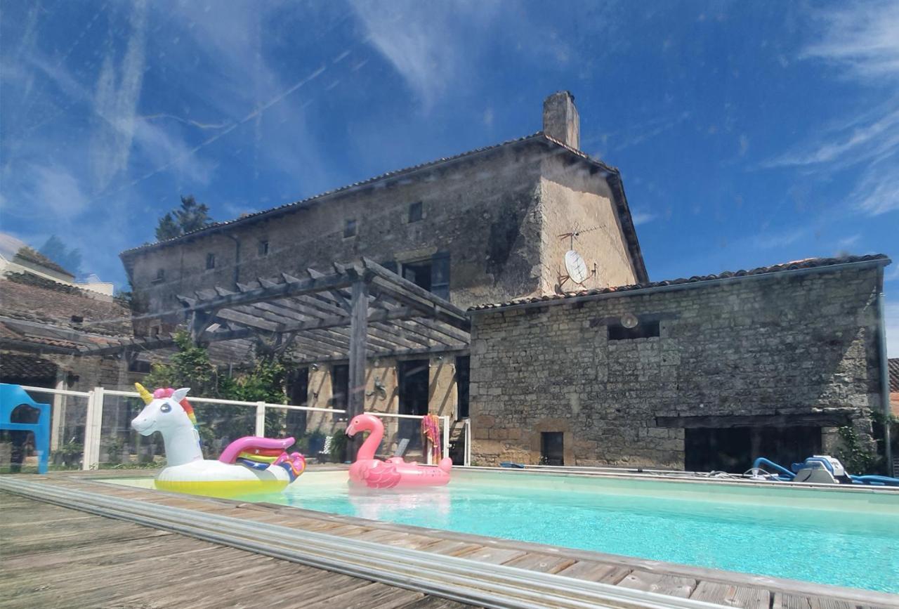 Bed & Breakfast Maison Fossemagne Melle (Deux-Sevres)