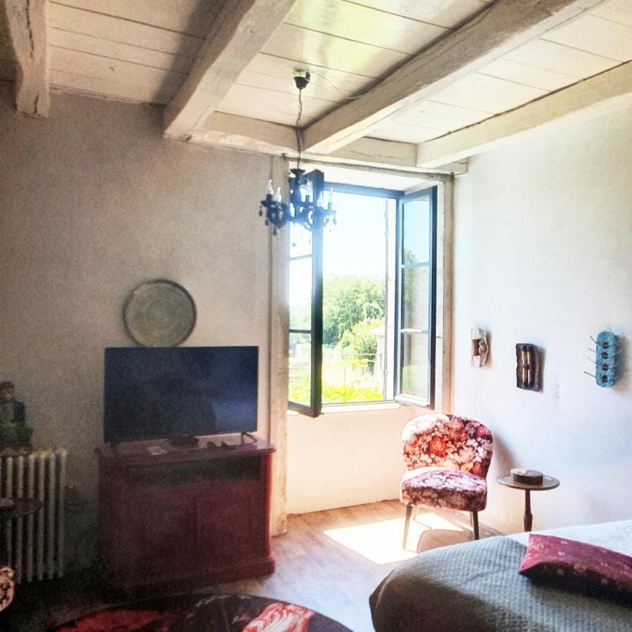 Maison Fossemagne Bed & Breakfast Melle (Deux-Sevres)