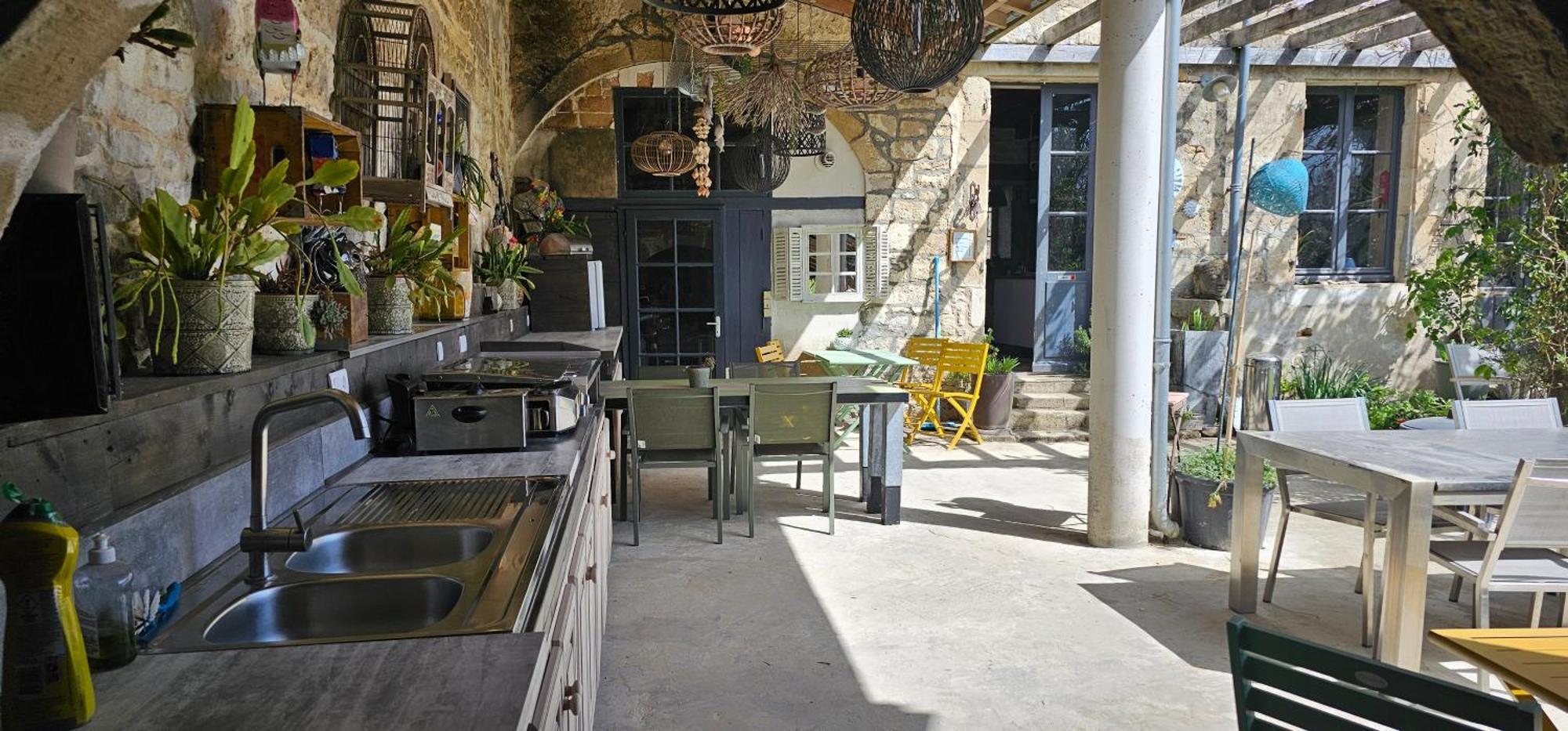 Maison Fossemagne Bed & Breakfast