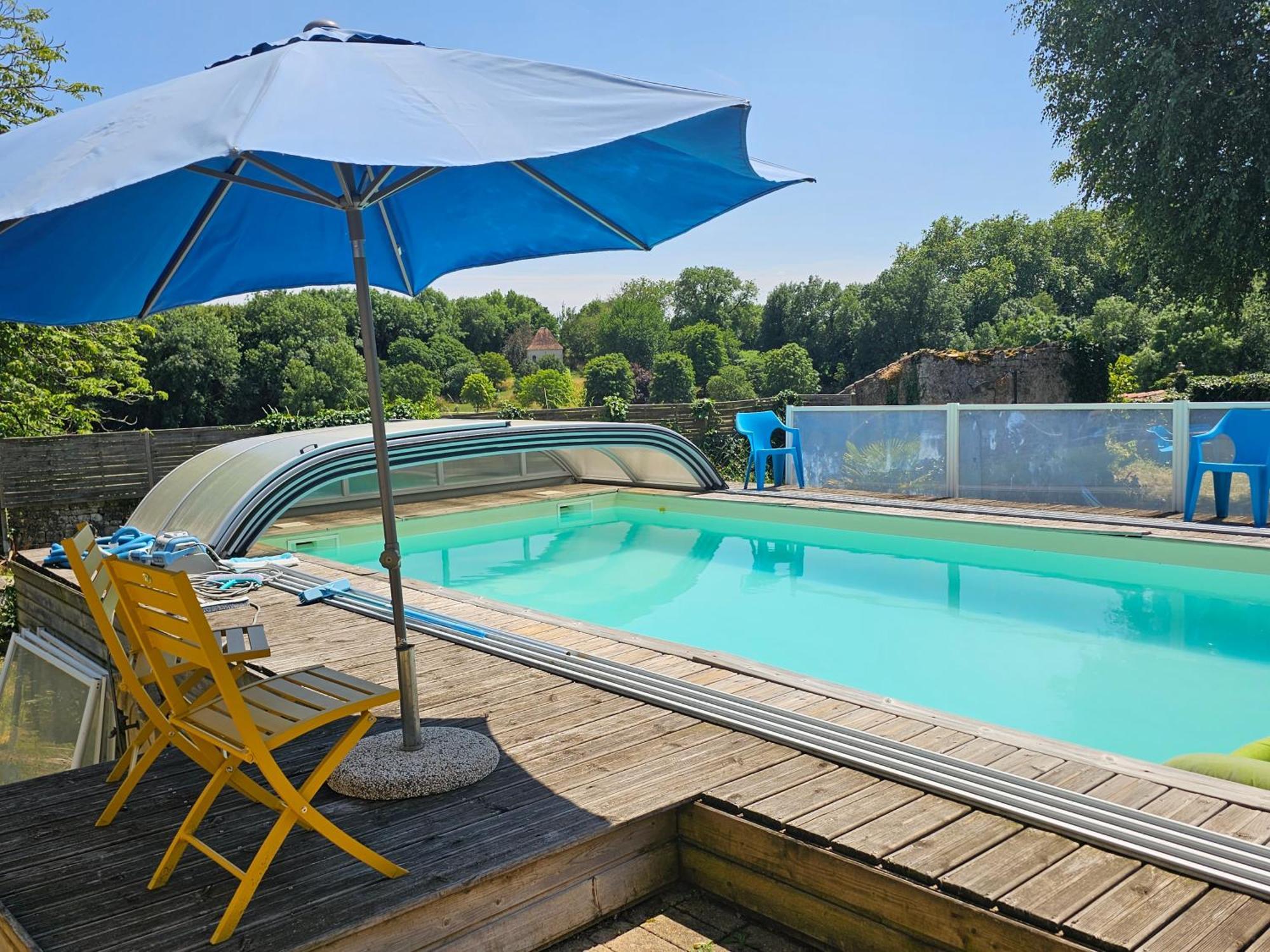 Bed & Breakfast Maison Fossemagne Melle (Deux-Sevres)